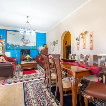 Loukas Ferienhaus Áyios Kírikos