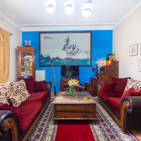 Loukas * Áyios Kírikos